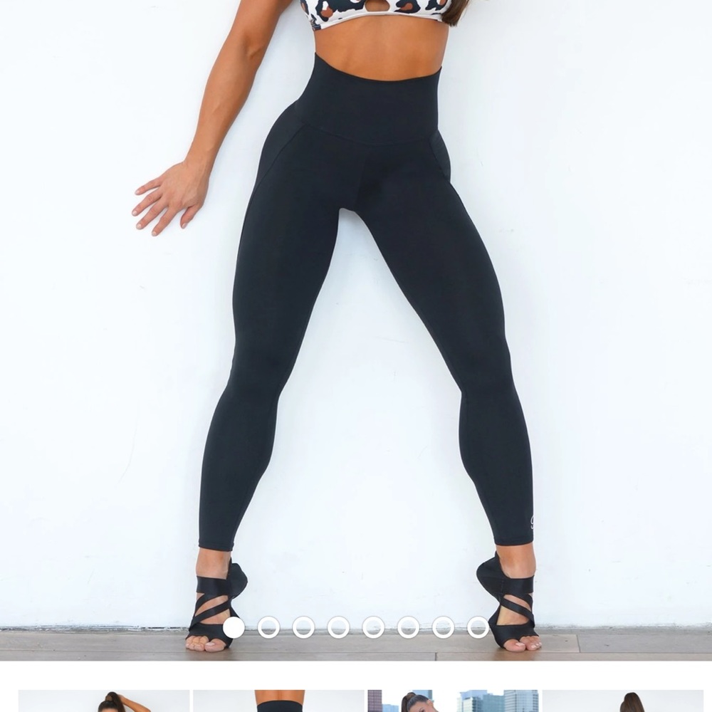 Bombshell black leggings XS